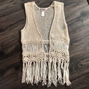 BUCKLE Fringe Vest